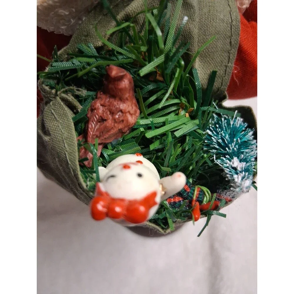 Vintage Santa Claus Figurine Holiday / Christmas Decor